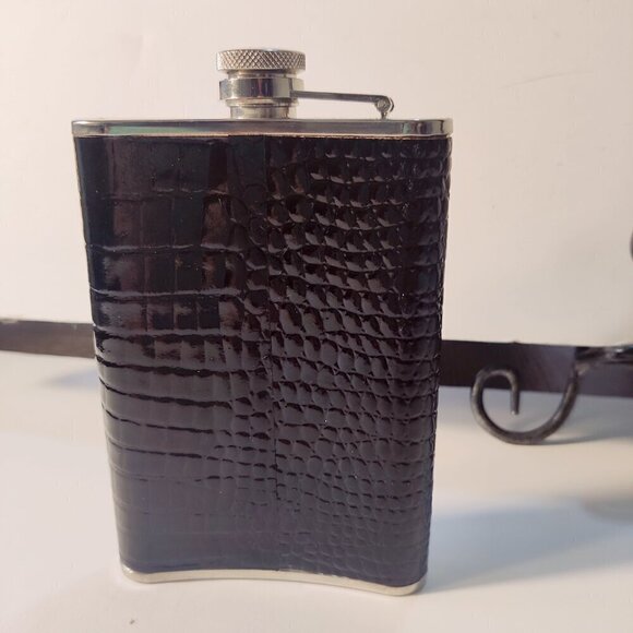 Flask designed in Black Snakeskin, holds 8 oz. Stainless Steel - Picture 4 of 7